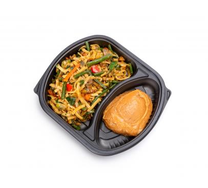 Vers bereide maaltijd Bami